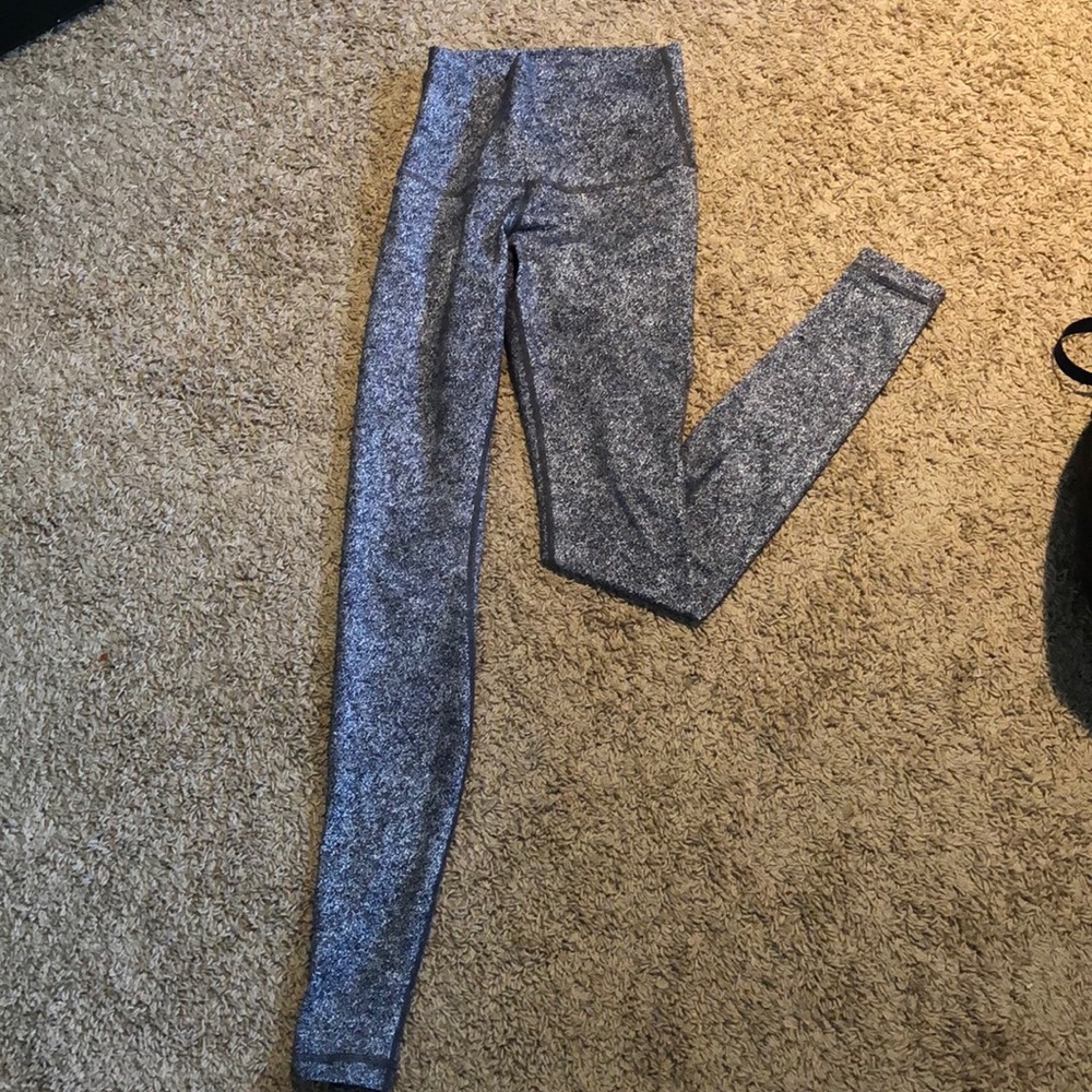 Lululemon yoga pant winder under